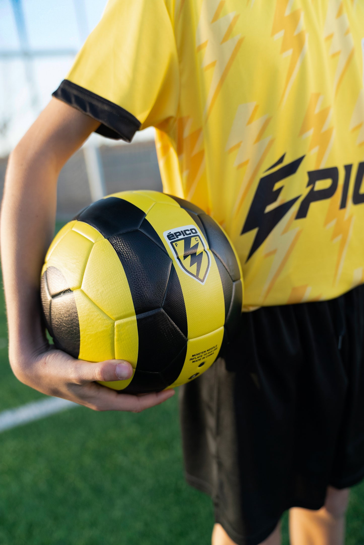 Balón Épico Amarillo