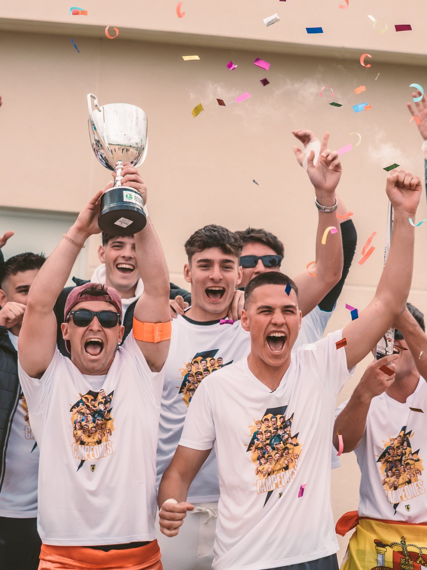 Camiseta Campeones - Edición Limitada