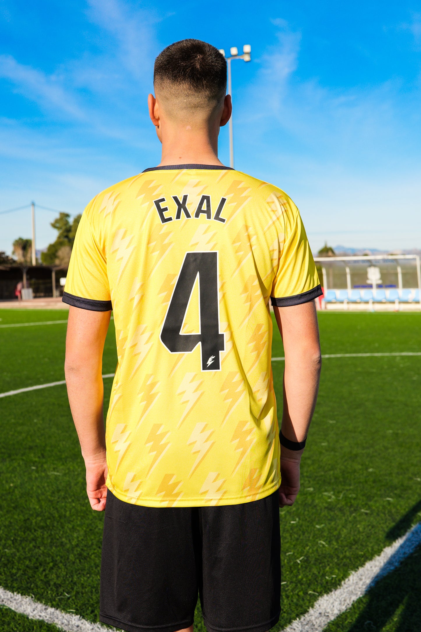 Camiseta Amarilla Exal 04 - Firmada