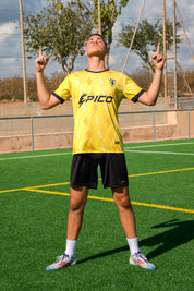 Camiseta Épico F.C Amarilla (Firmado por Exal)